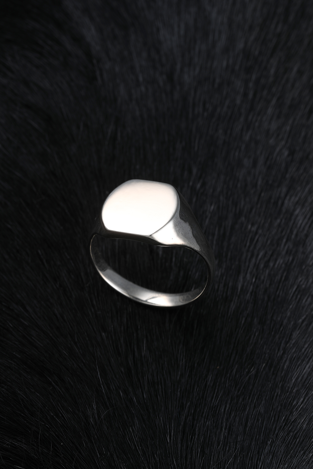 BS0008 Signet Ring
